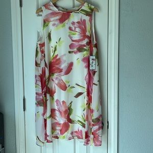 Jessica Howard plus size sleeveless floral chiffon shift dress